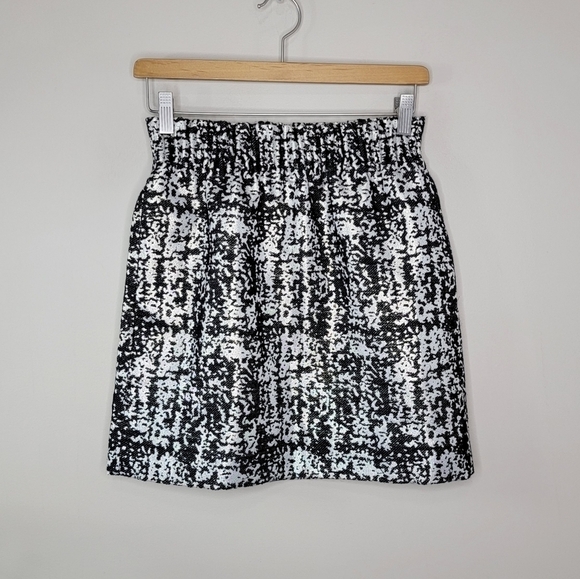 J. Crew Factory | Black & Shimmery Cream Print Elastic Waist Skirt Size 00 - Picture 2 of 5